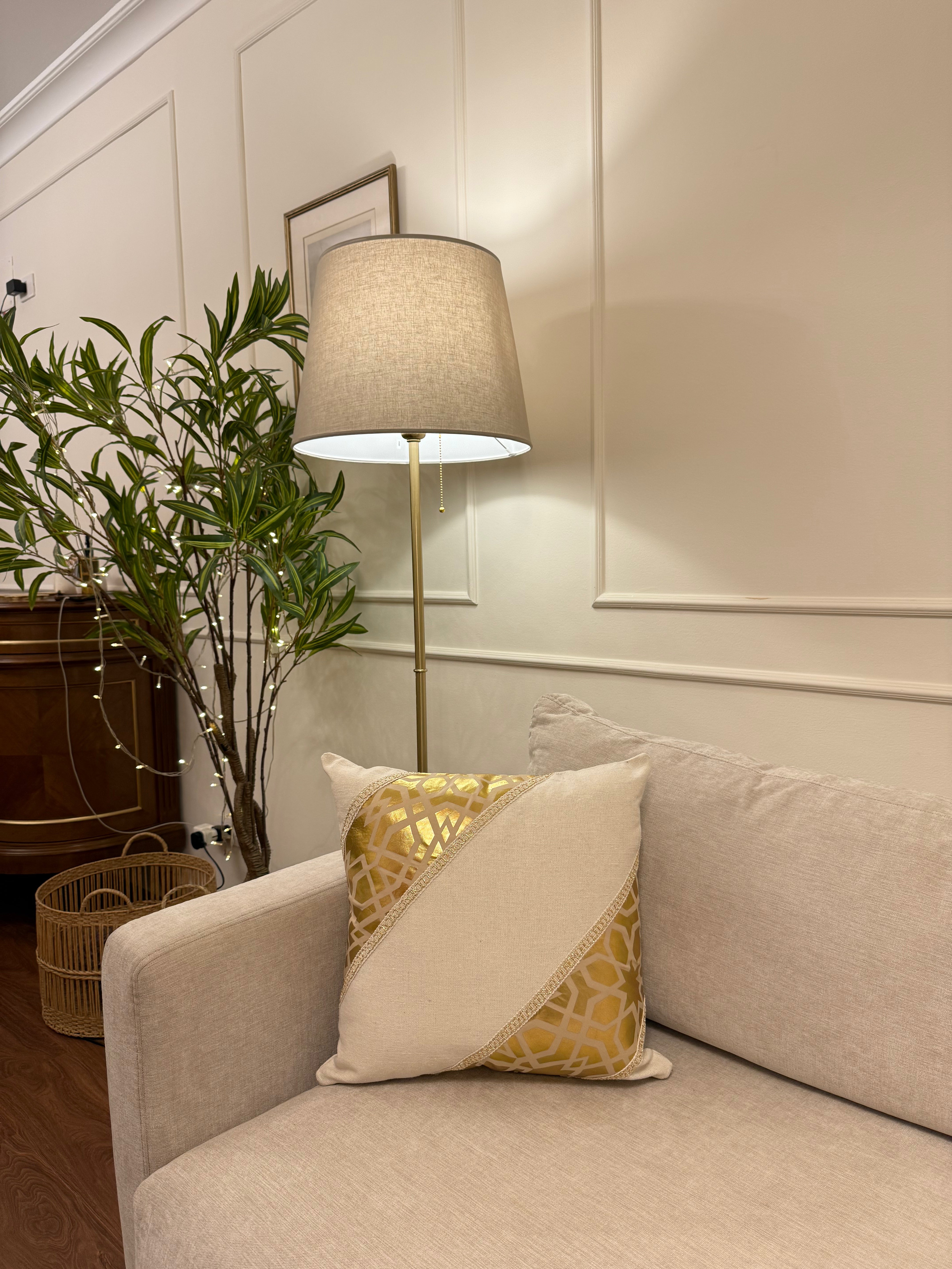 Selected Variant Image