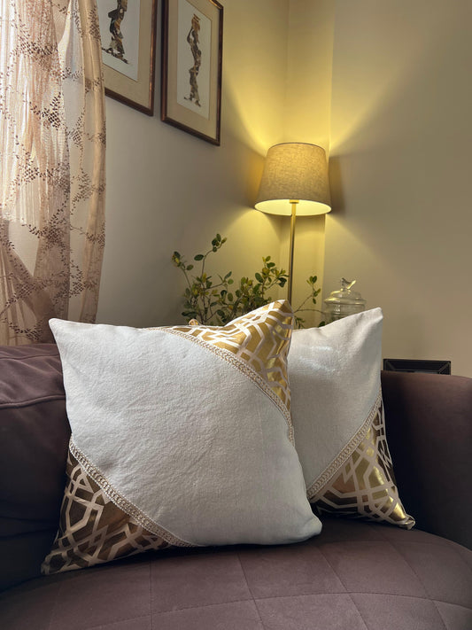 Arabisque T Cushion